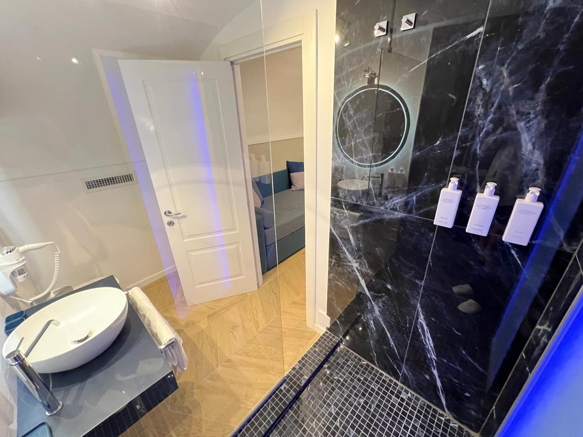Rome Luxury Blue Suites- Love Екстериор снимка